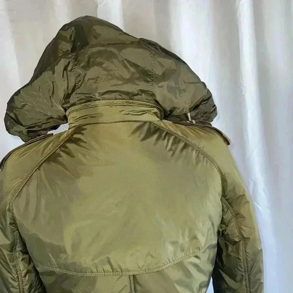 🔥🌺 ❄️ 🌲 Burberry Jacket Authentic 🔥❄️🌲🌹 - Picture 9 of 15